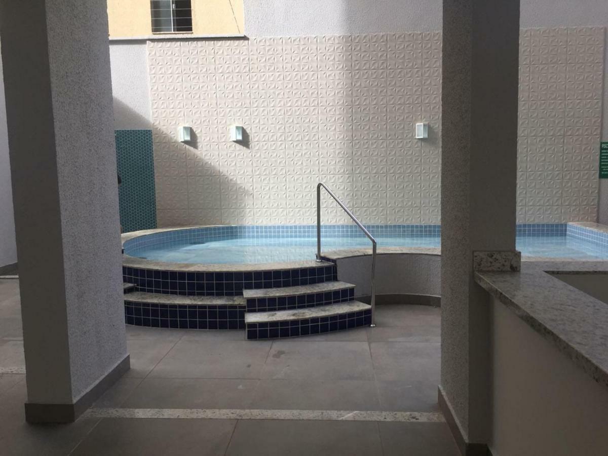 Everest Flat Service Caldas Novas Exterior photo